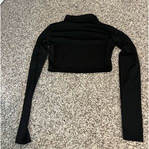 Basic Black Tuetleneck